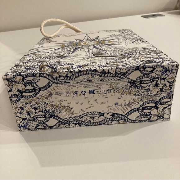 🛍 DIOR small shopping bag. - Picture 3 of 5